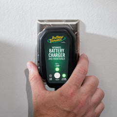 Battery Tender chemistry switch closeup showing selectable lead acid or LiFePO4