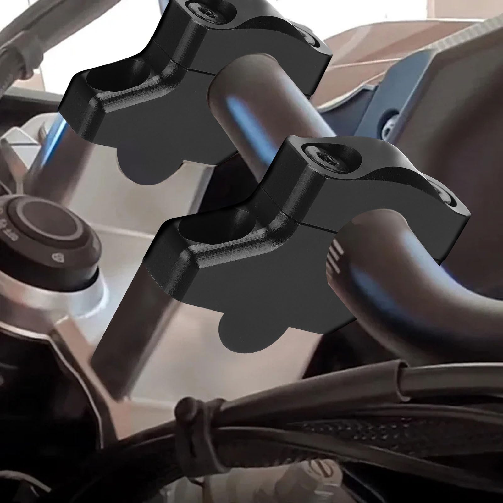 beyisi installed on Grom MSX125 showing improved reach and control advantage