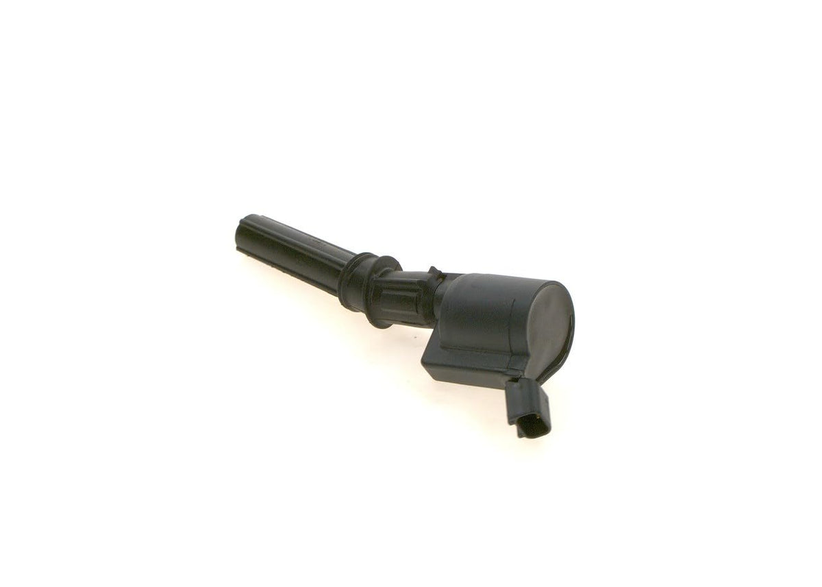 Bosch 0221504704 front view showing connector and mounting for reliable fit