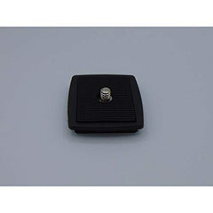 Bosch adapter installed on BT 150 tripod demonstrating stable support