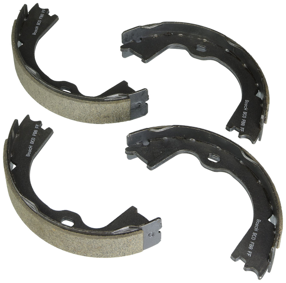 Bosch BS947 front view showing brake shoes and fit for reliable parking brake performance