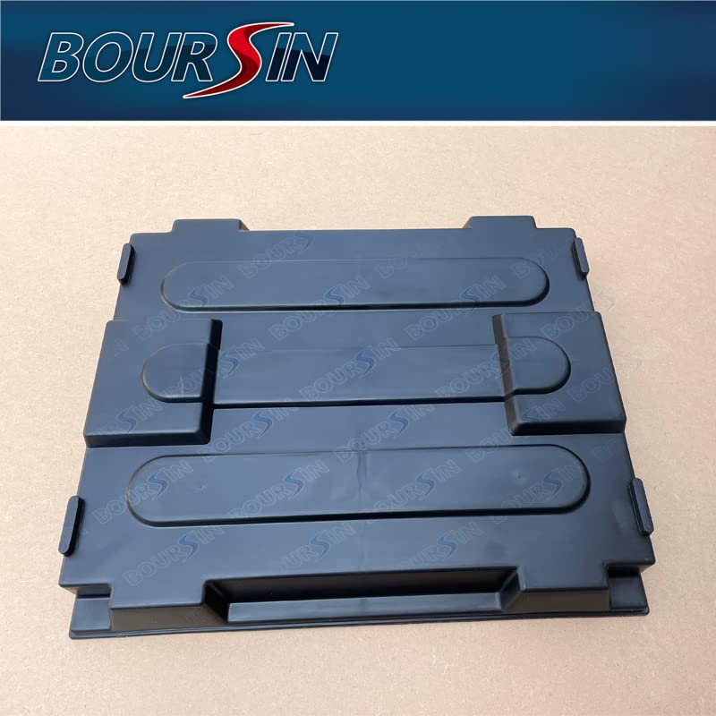 Boursin installed in a workshop environment demonstrating practical use