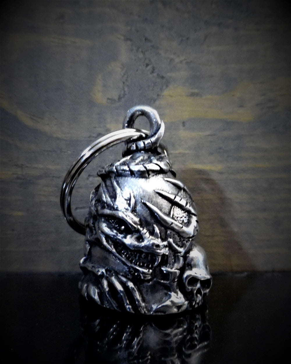 Bravo Bells skull dragon side detail highlighting sculpted features and clarity