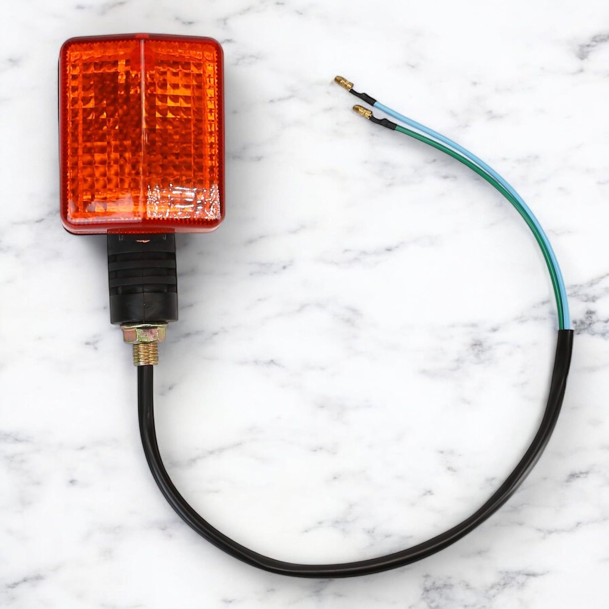 BuleVina halogen bulb close-up highlighting bright 12V 8W illumination