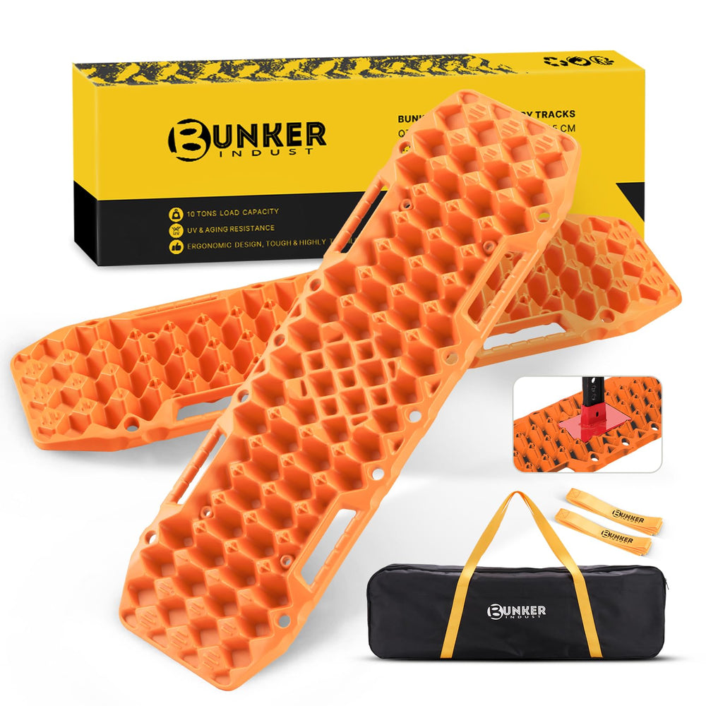 BUNKER INDUST front packaging showing the orange traction boards and bag for easy storage