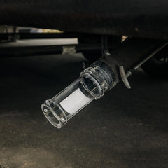 Camco bayonet connection detail demonstrating secure, tool-free attachment