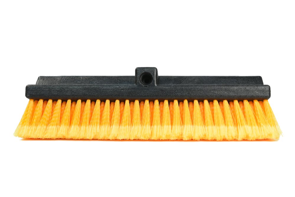 CARCAREZ front view of 15 inch brush head showing wide coverage and durable block