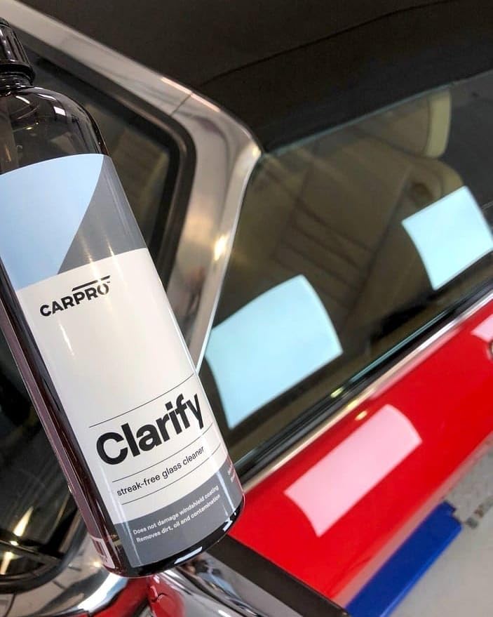 CARPRO Clarify cleaning an interior mirror, safe for cabin surfaces benefit