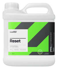 CARPRO Reset front packaging showing 4L jug and easy-pour handle for convenience