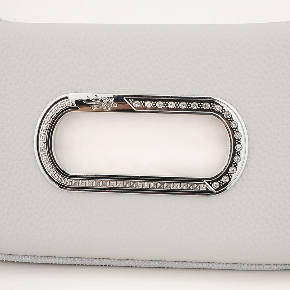 Cartisen size scale next to sunglasses indicates compact silhouette and space-saving benefit