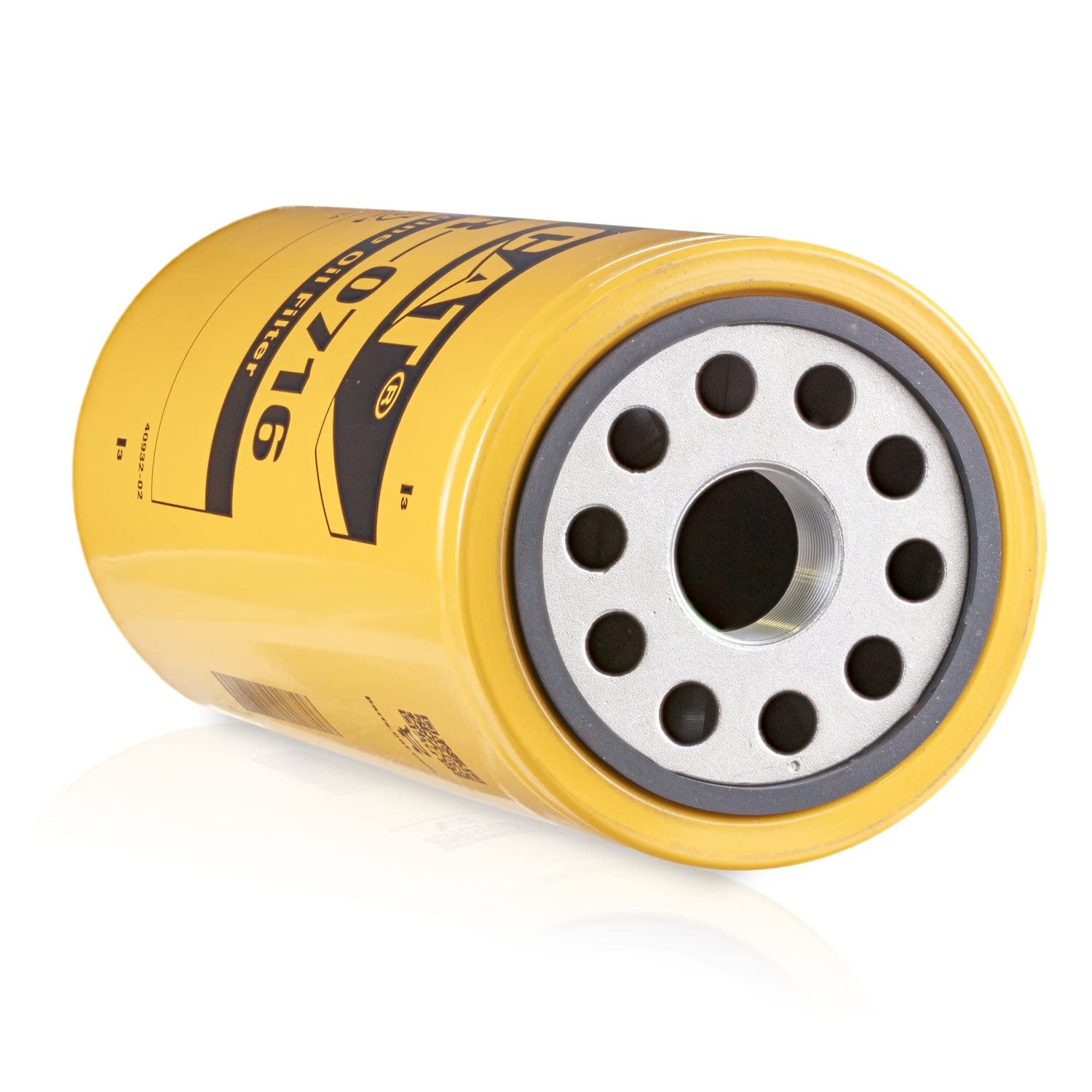 CAT 1R0716 filtration media close-up illustrating durable pleats for improved contaminant capture
