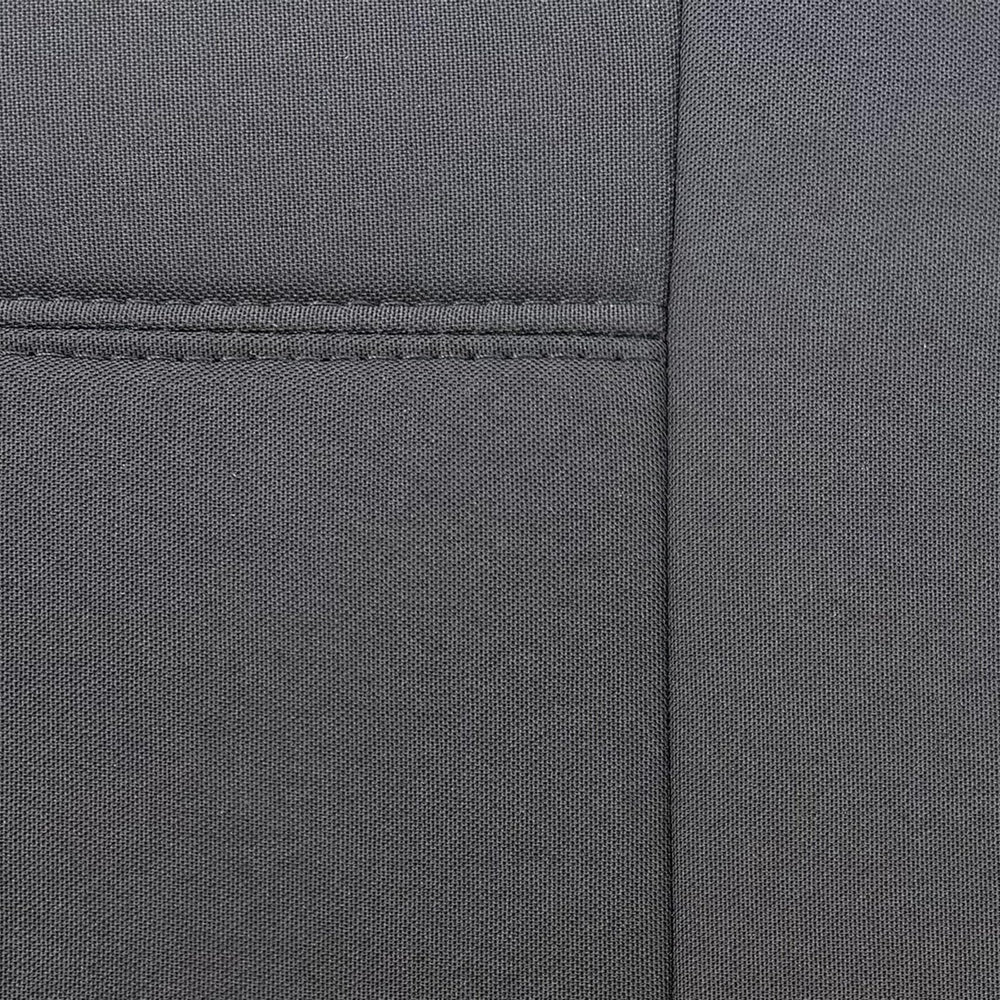 Champlus detailed stitching and heavy-duty mesh for long-lasting durability