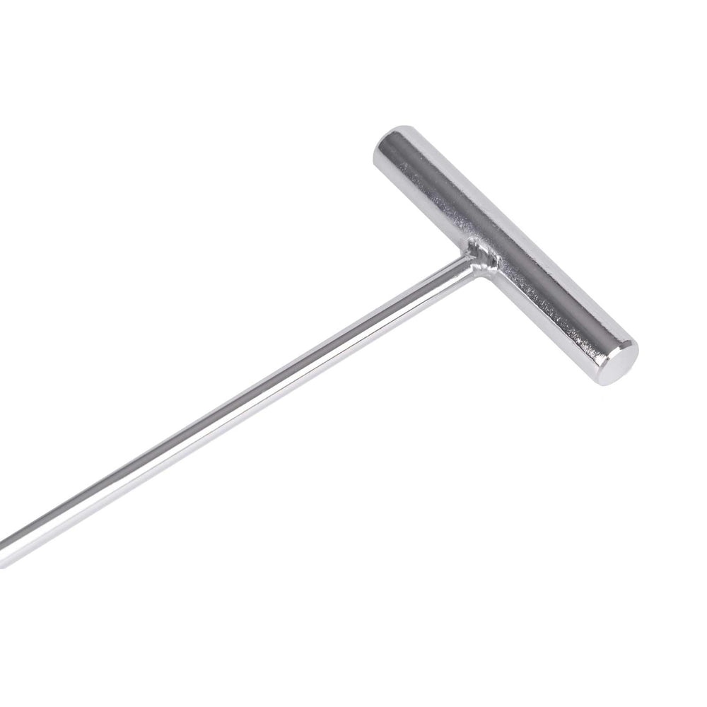 CHDT66 tool in use pulling fifth-wheel pin at hitch, provides extra reach and leverage