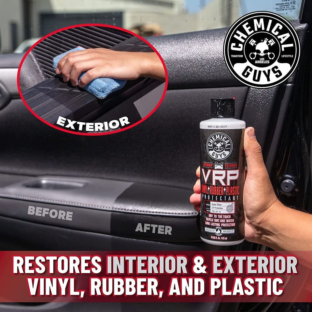 Chemical Guys Streak Free Window Clean bottle highlighting streak-free clarity benefit