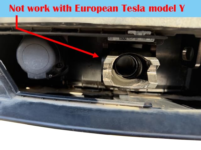 Crvicv removed beside receiver for easy access when towing