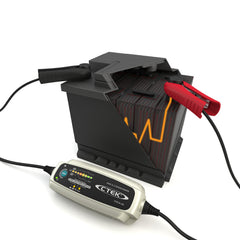 CTEK 4.3 in use on car battery demonstrating automatic charge and alternator test