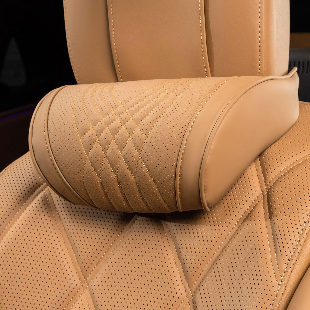 Dapucarin front view of palomino brown pillow showing refined finish and comfort