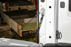 DEE ZEE in action controlled drop preventing loud bangs and damage