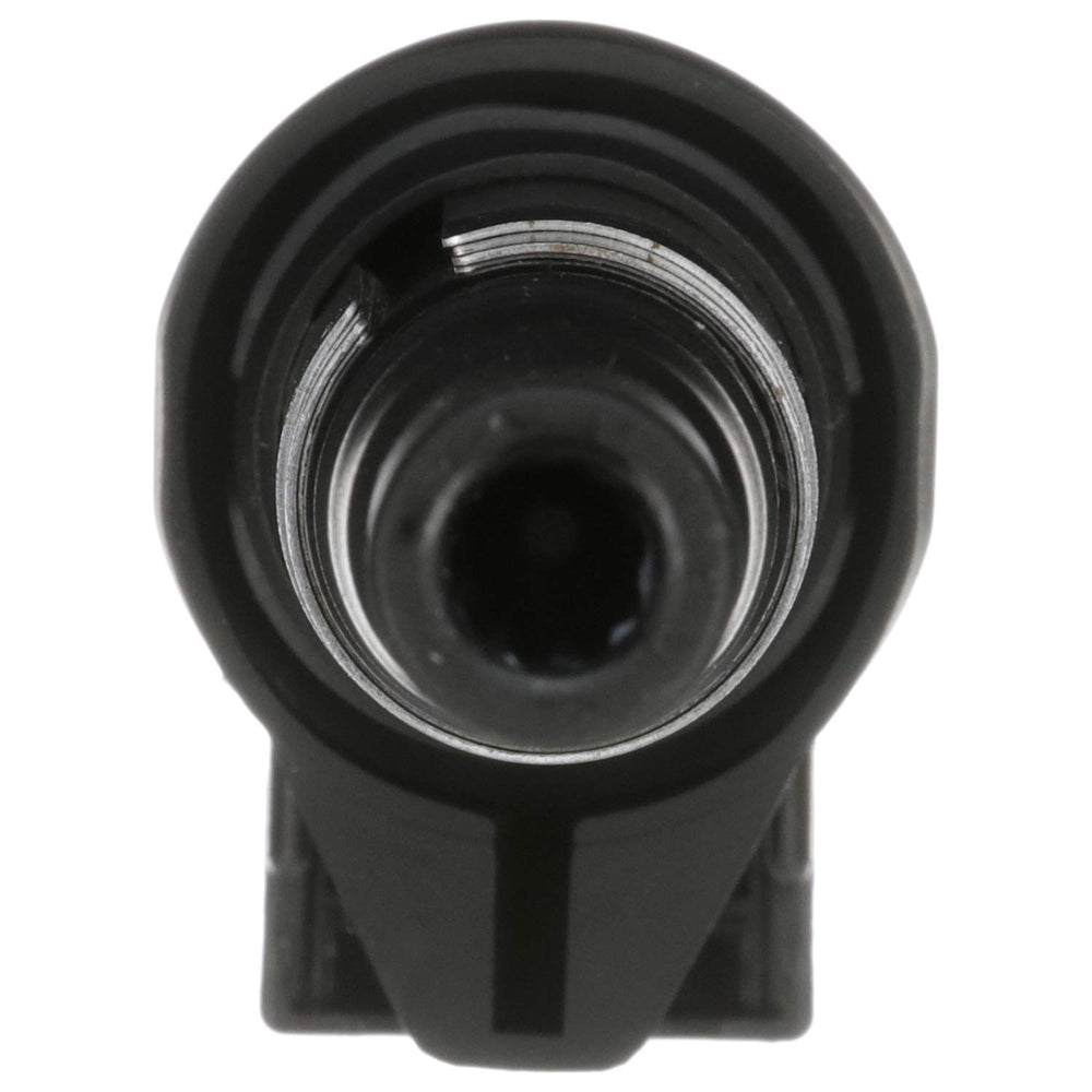 Delphi close-up of GN10572 electrical connector highlighting secure connection benefit