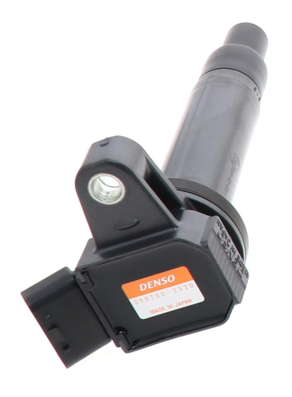 Denso 673-1303 winding detail highlighting diagonal coils for reduced weight