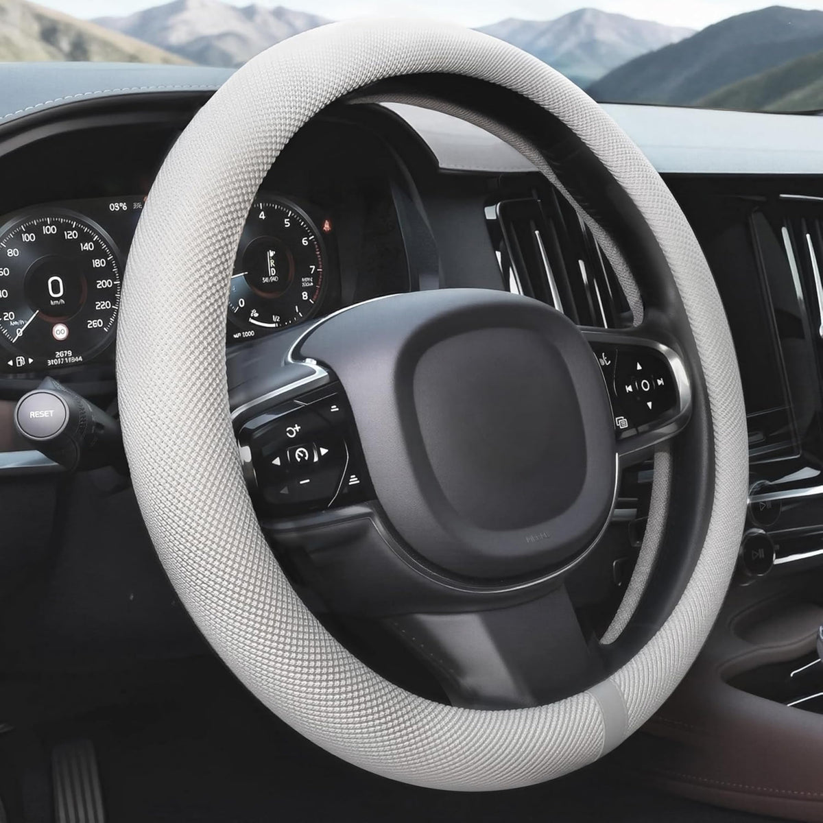 DiHTing front view of steering wheel cover showing color and fit benefit