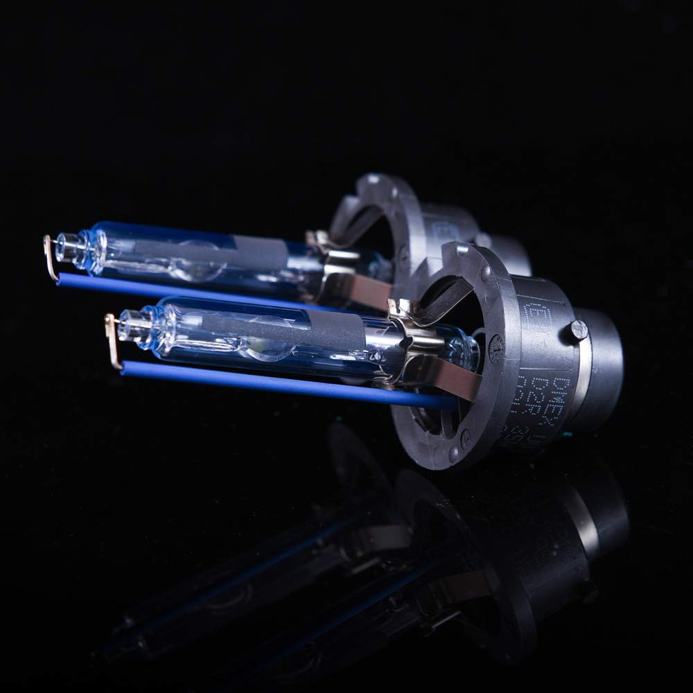 DMEX D2R used in night drive scene for improved road visibility