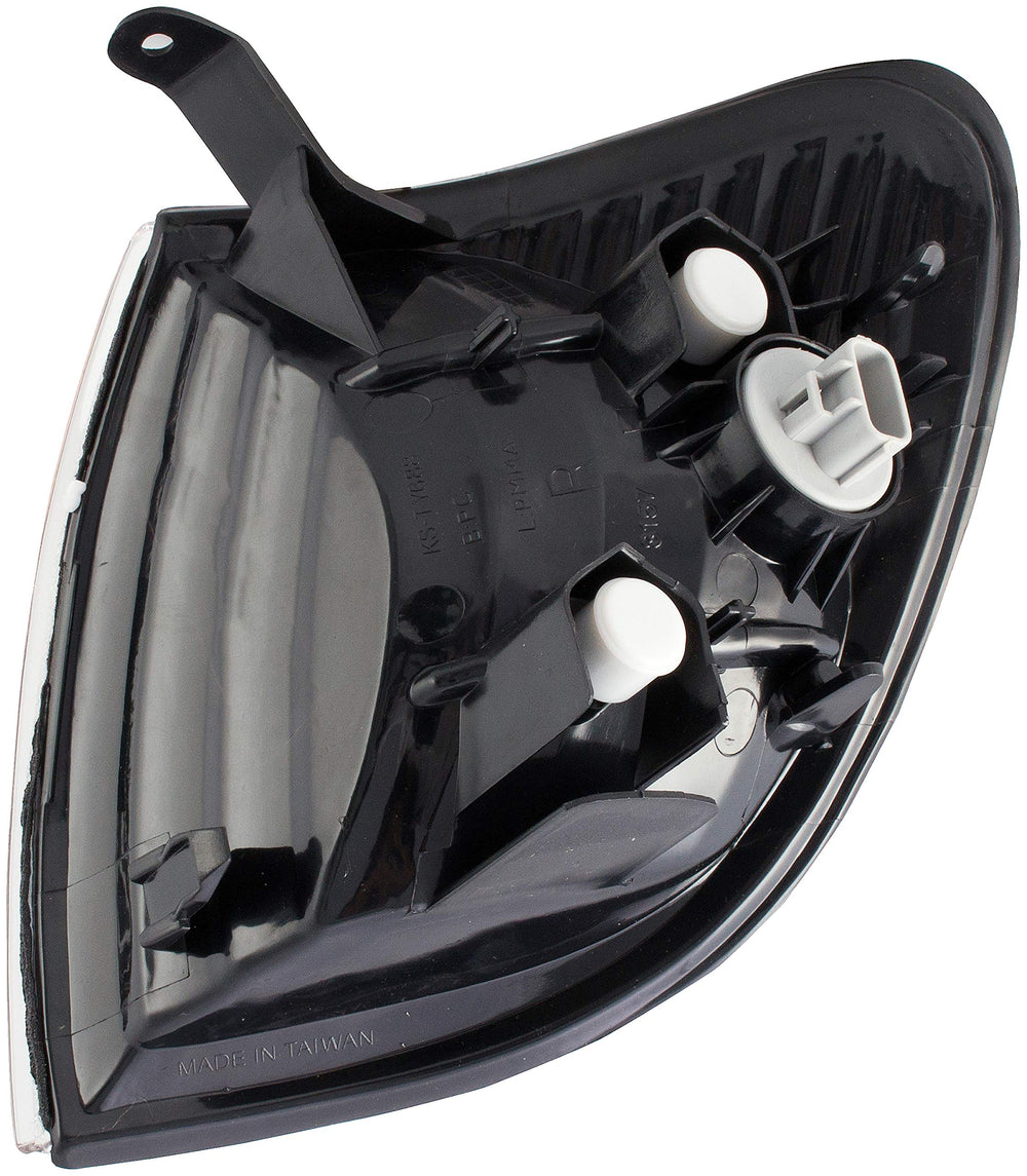 Dorman closeup of lens and reflector showing precise optics and durability benefit