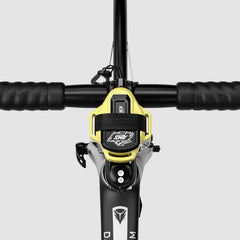 ENLEE zinc-alloy hook closeup showing secure attachment