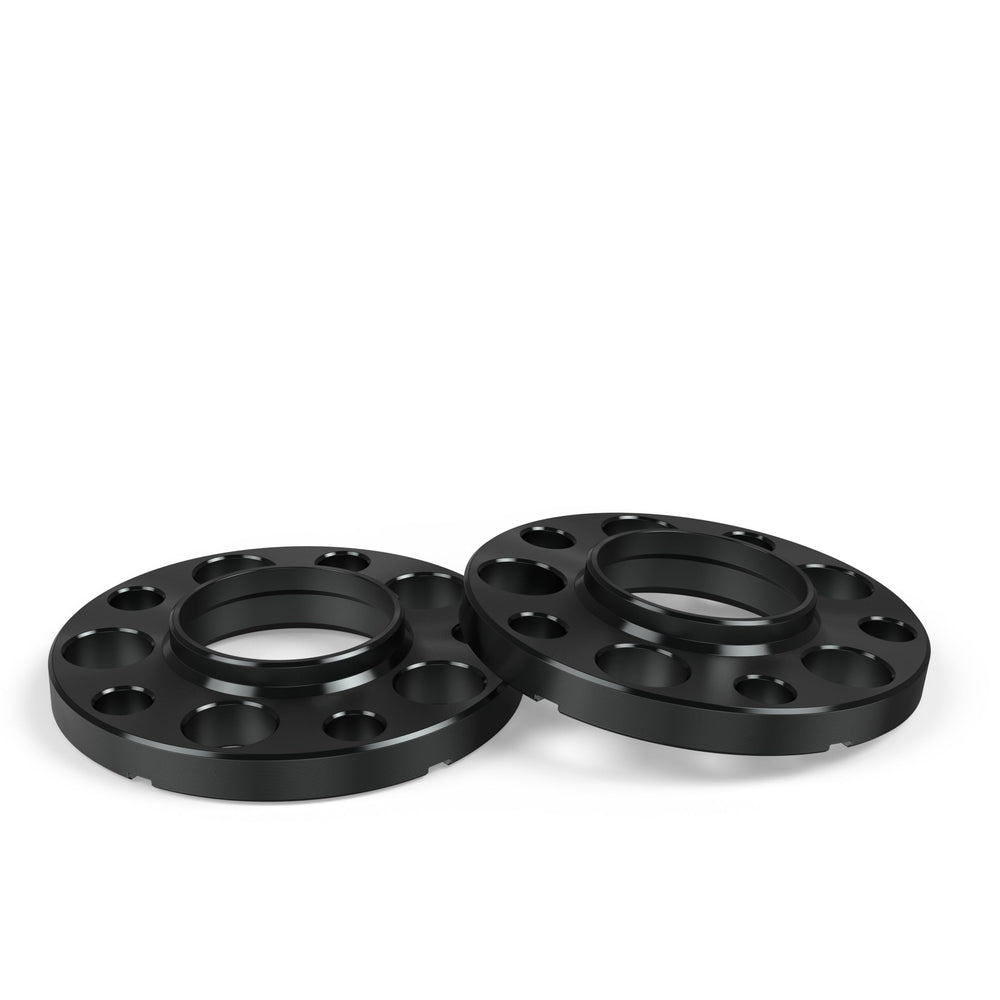 EVERESTWAY spacer installed on wheel hub shows proper fitment