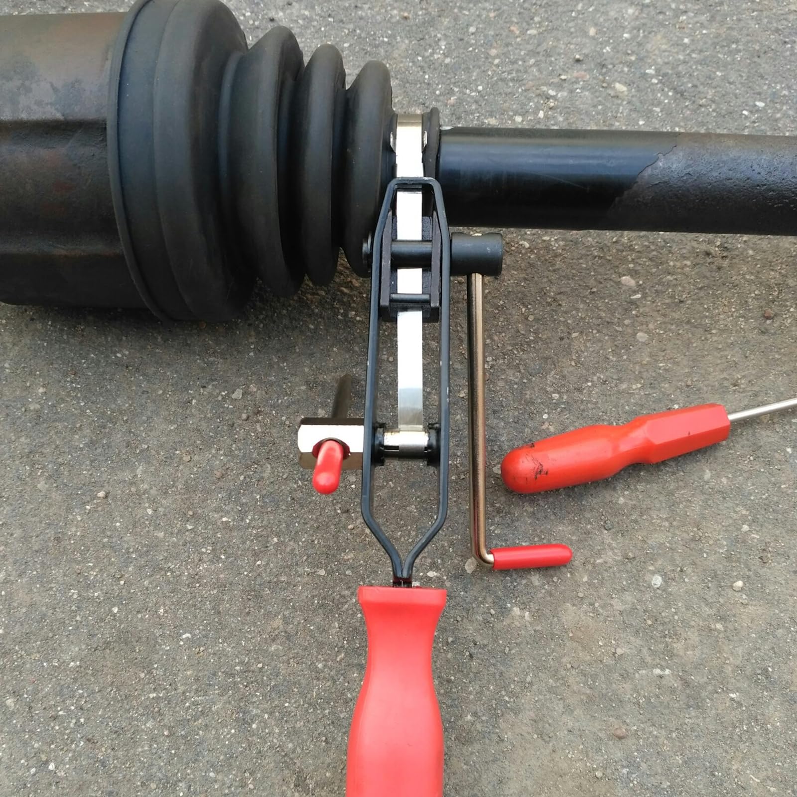 Exclaith pliers cutting excess banding cleanly for neat installs