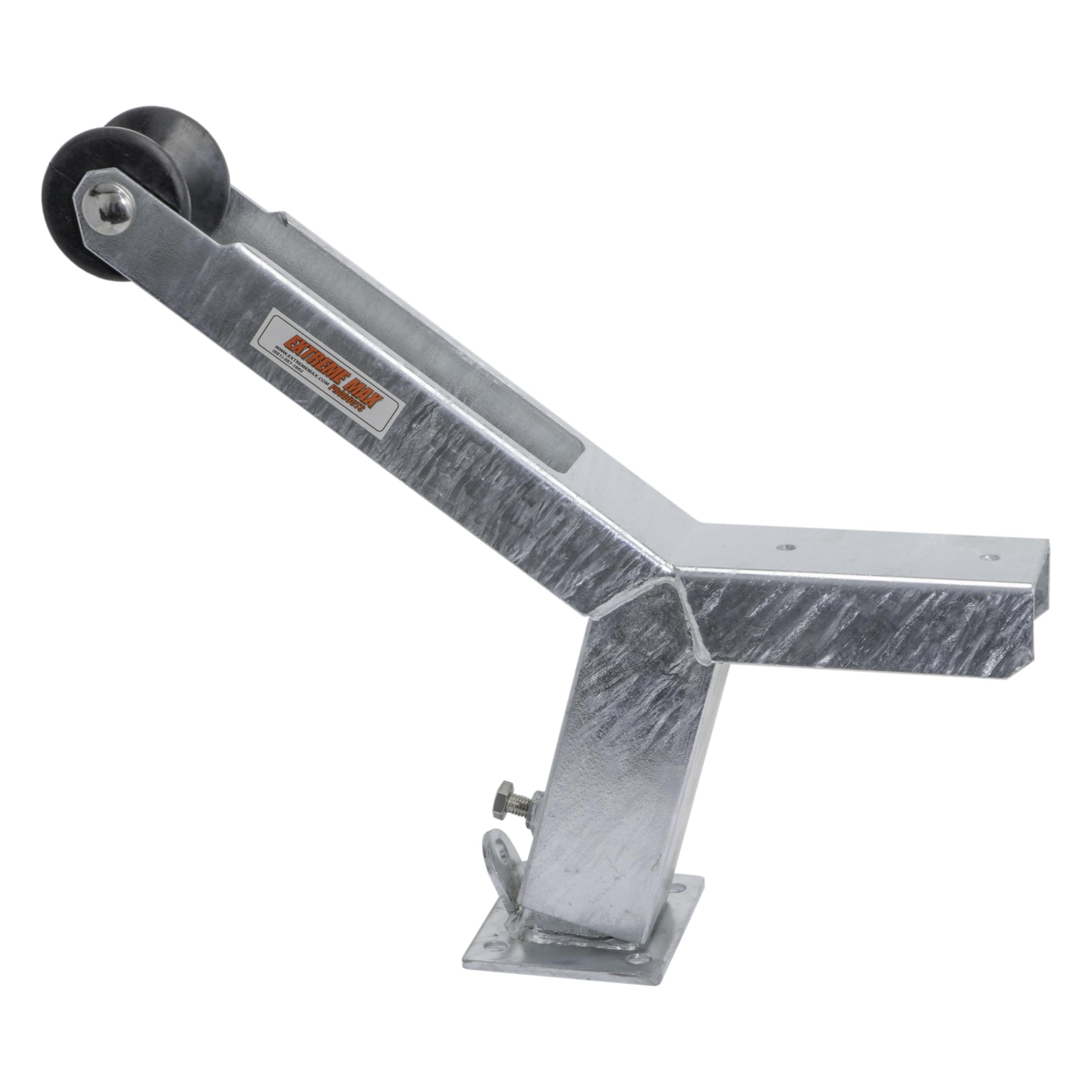 Extreme Max close-up of roller showing smooth surface to protect hull and strap