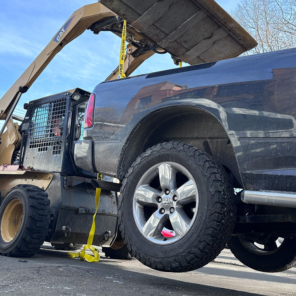 EZ4X4 anchor installed on tailgate demonstrating fast, tool-free use
