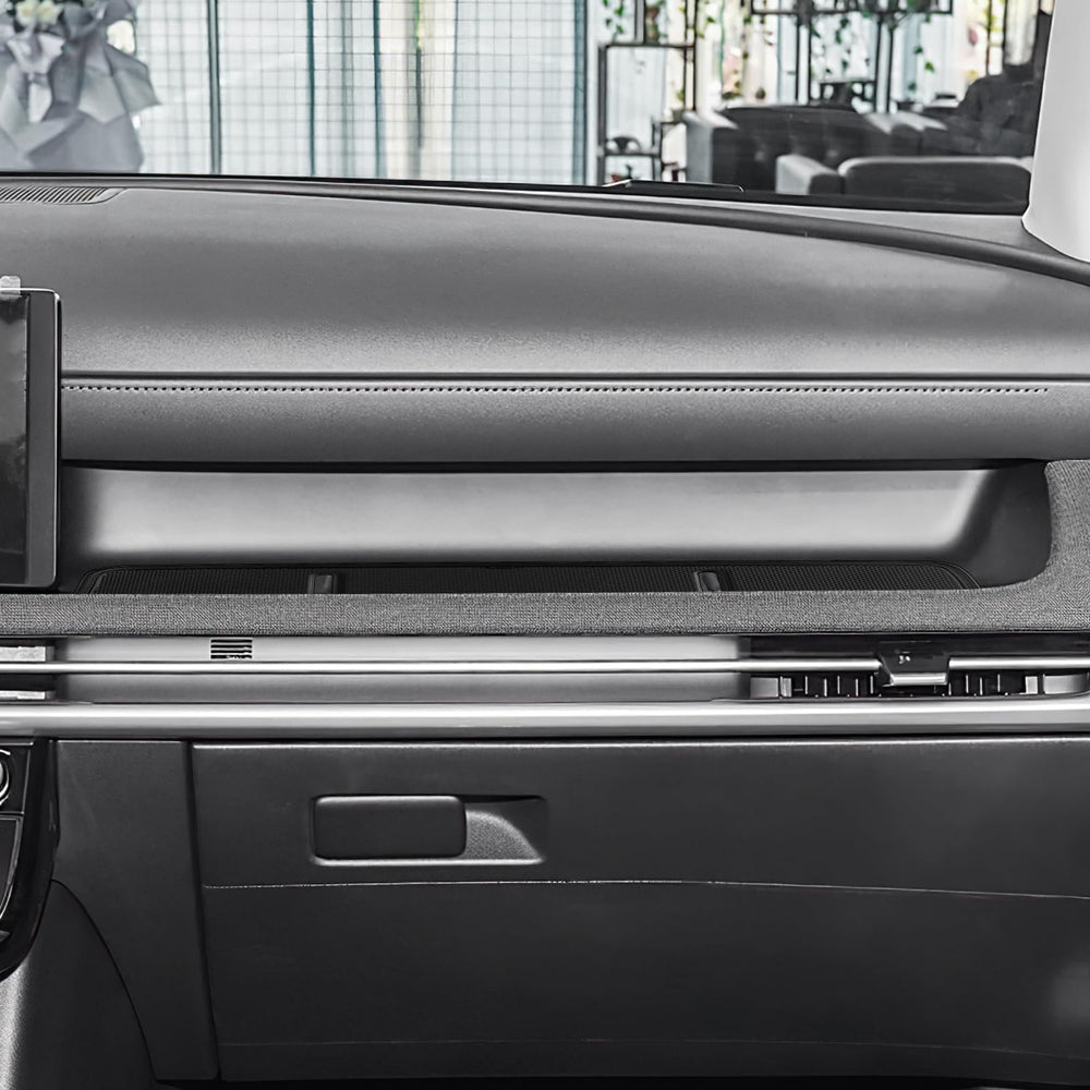 FDAIUN material detail highlighting odorless durable rubber