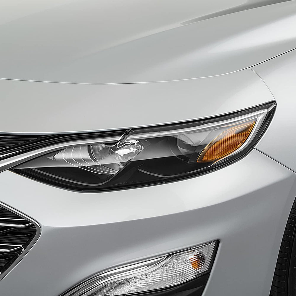 FIONE close-up of clear lens and reflector delivering accurate beam alignment benefit