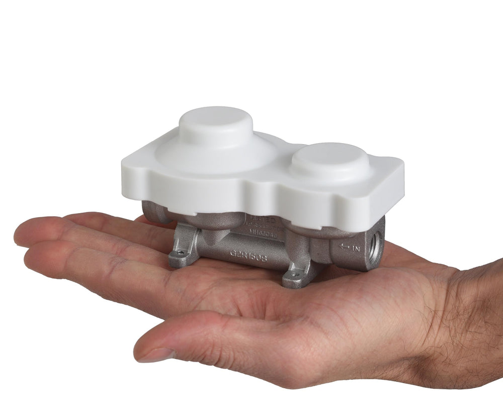 Flame King inlet 1/4" female 18NPT connection enabling broad tank compatibility and secure seal