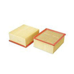 Fleetguard AF27684 pleated media detail highlighting increased filtration area