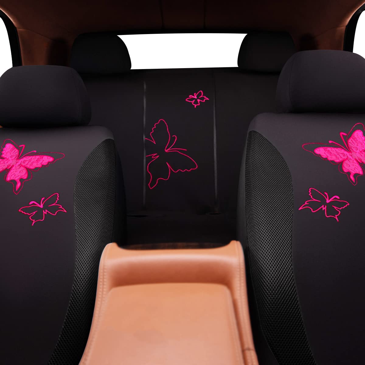 Flying Banner size comparison on seat showing universal fit guidance