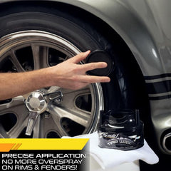 Formula 1 gel texture closeup highlighting thick no‑drip consistency