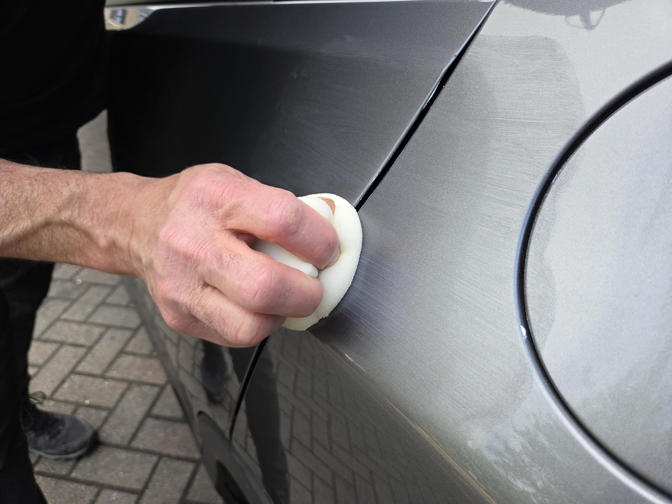 G3 Pro microfiber finishing cloth close-up for streak-free gloss