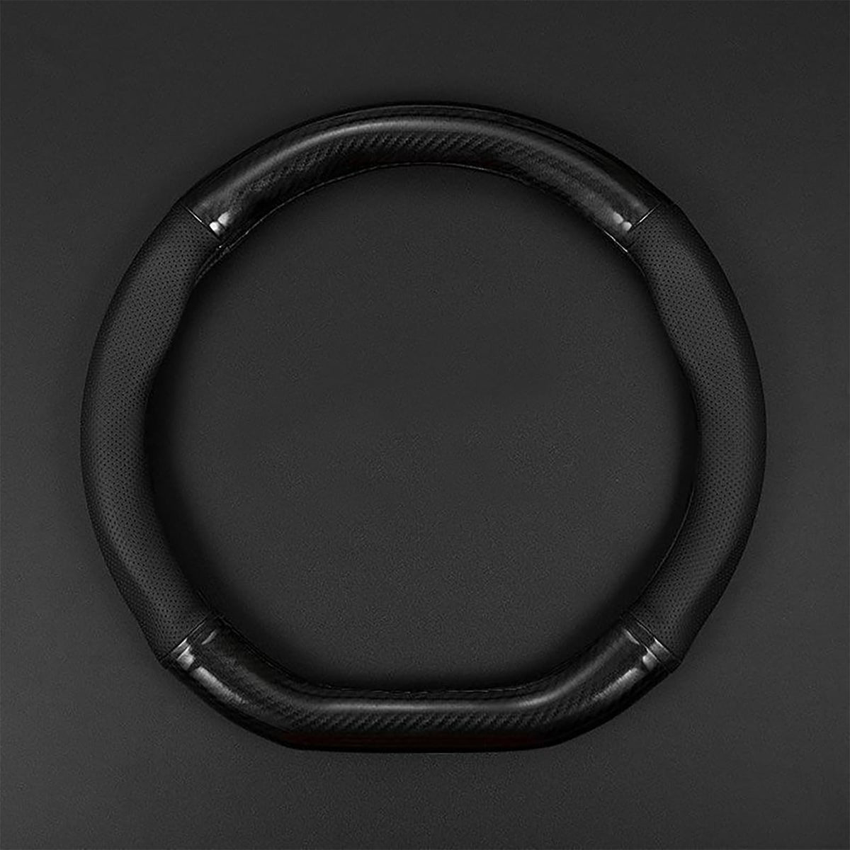 gunhunt front view of the steering wheel cover showing fit and style benefit