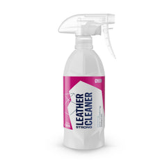 Gyeon bottle front view showing product and easy handling for preparation