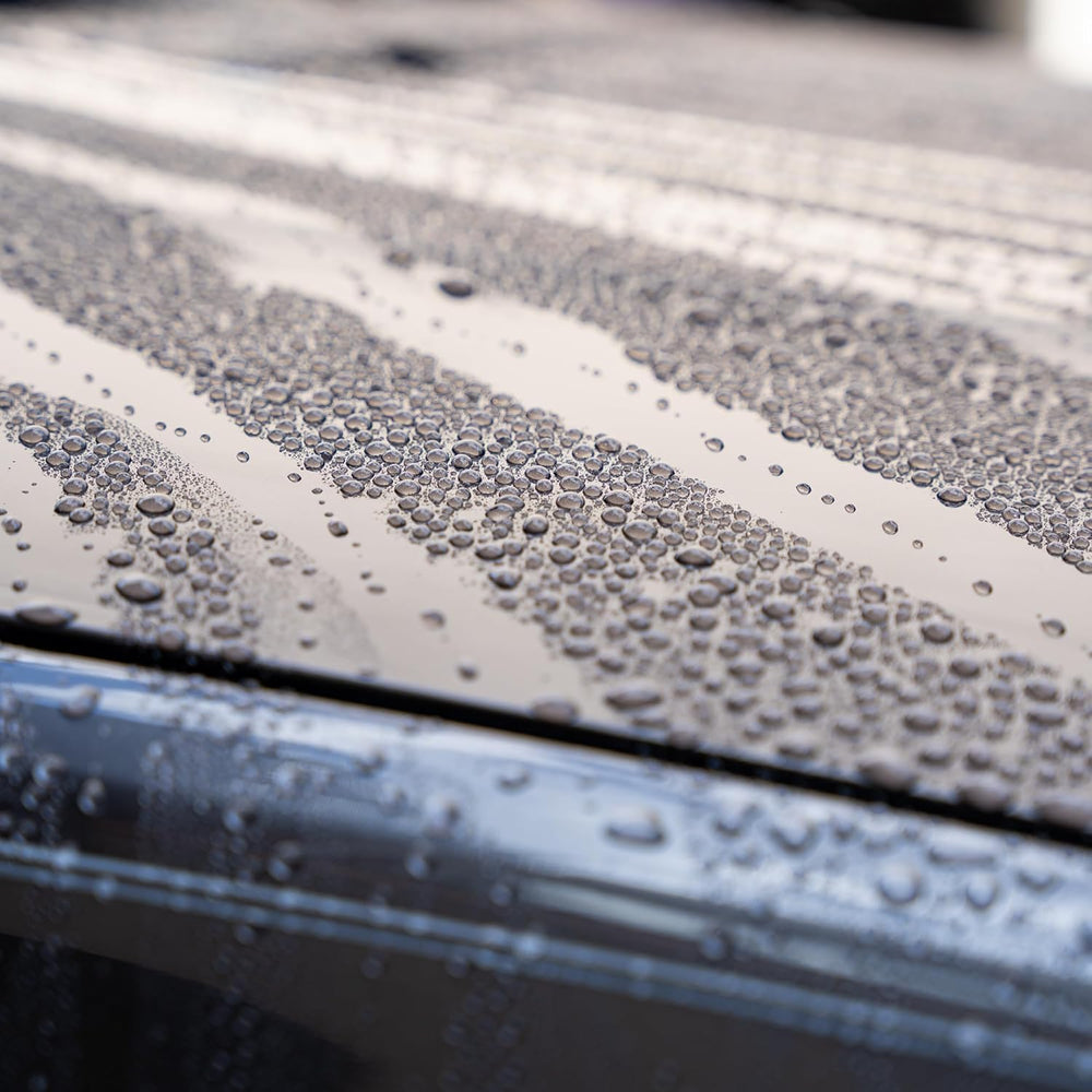 GYEON wet coat close-up gloss reflection highlighting enhanced shine