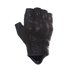 Harssidanzar adjustable wrist strap detail showing secure fit and customized comfort