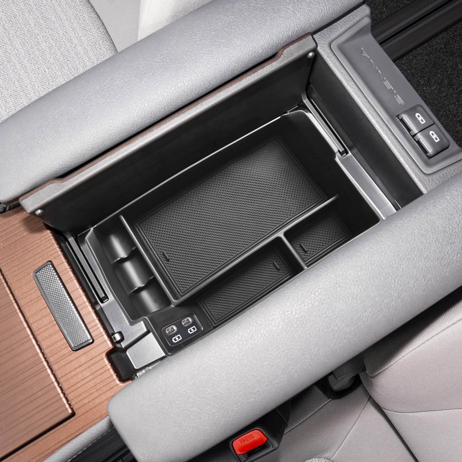 HGWEI front view of organizer tray showing clean compartments and neat fit