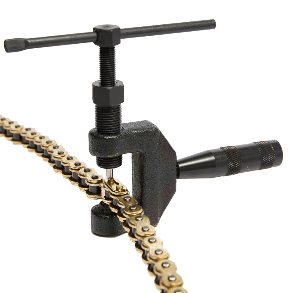 HILAKE chain next to ruler showing 120 links for accurate sizing and fitment
