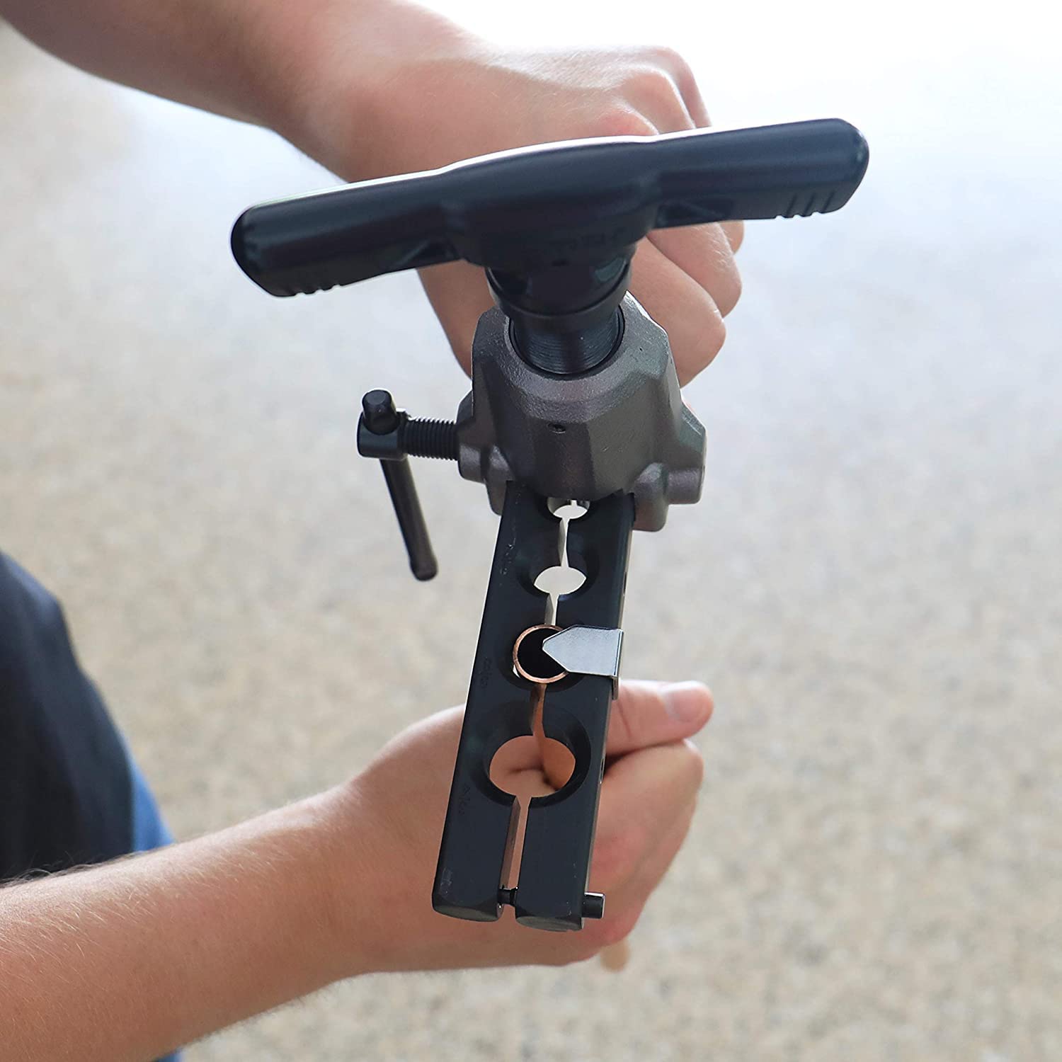 Hilmor flaring tool packaged with accessories ready for service kits