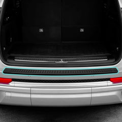 Hugeek installed on Grand Cherokee L rear bumper demonstrating flush fit and protection