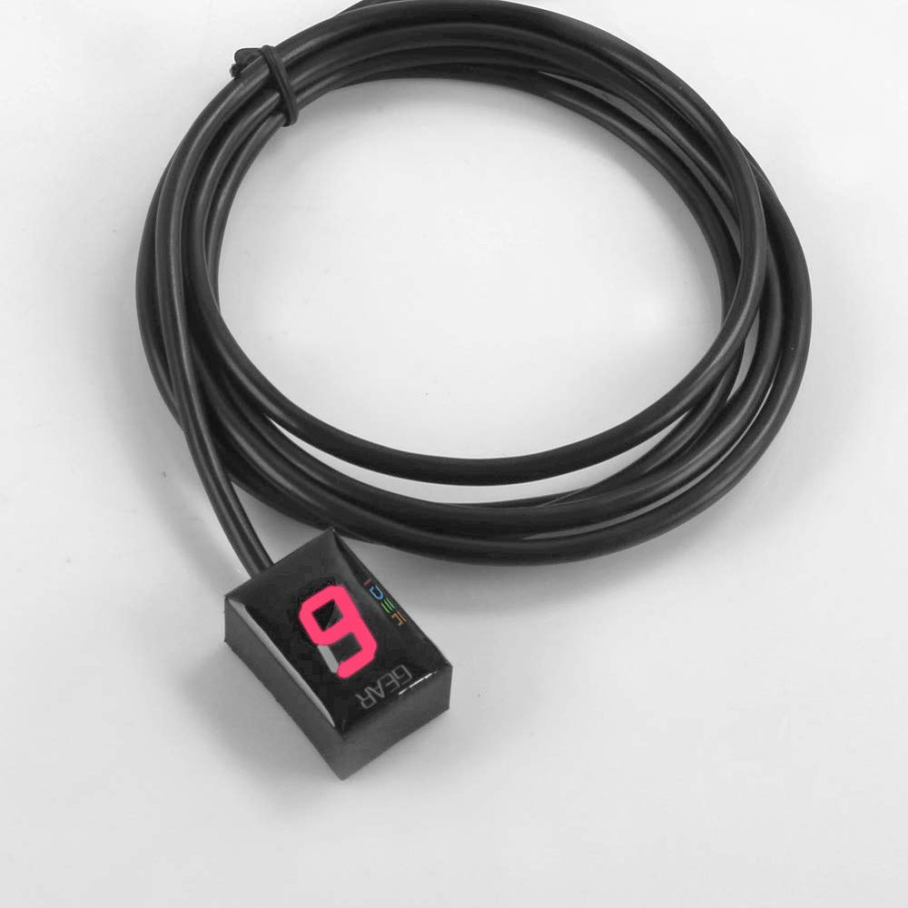 Idea wiring and plug detail shows plug-and-play cable for fast installation