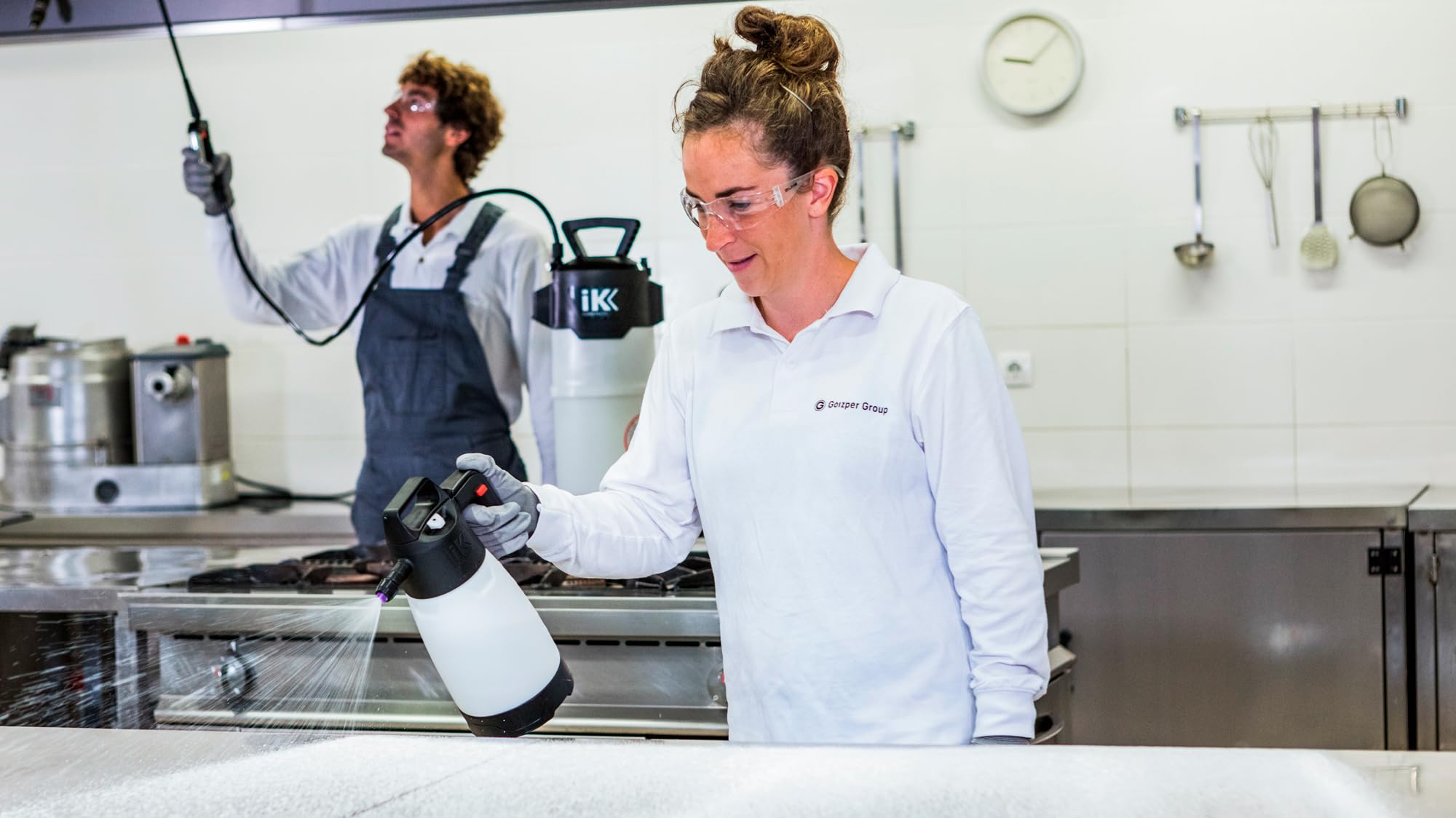 IK Foam Pro 2 in use applying foam to a car exterior