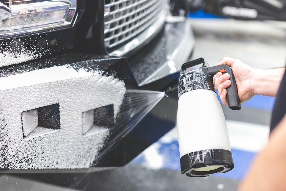 IK FOAM Pro attached to air compressor in use for consistent foam output